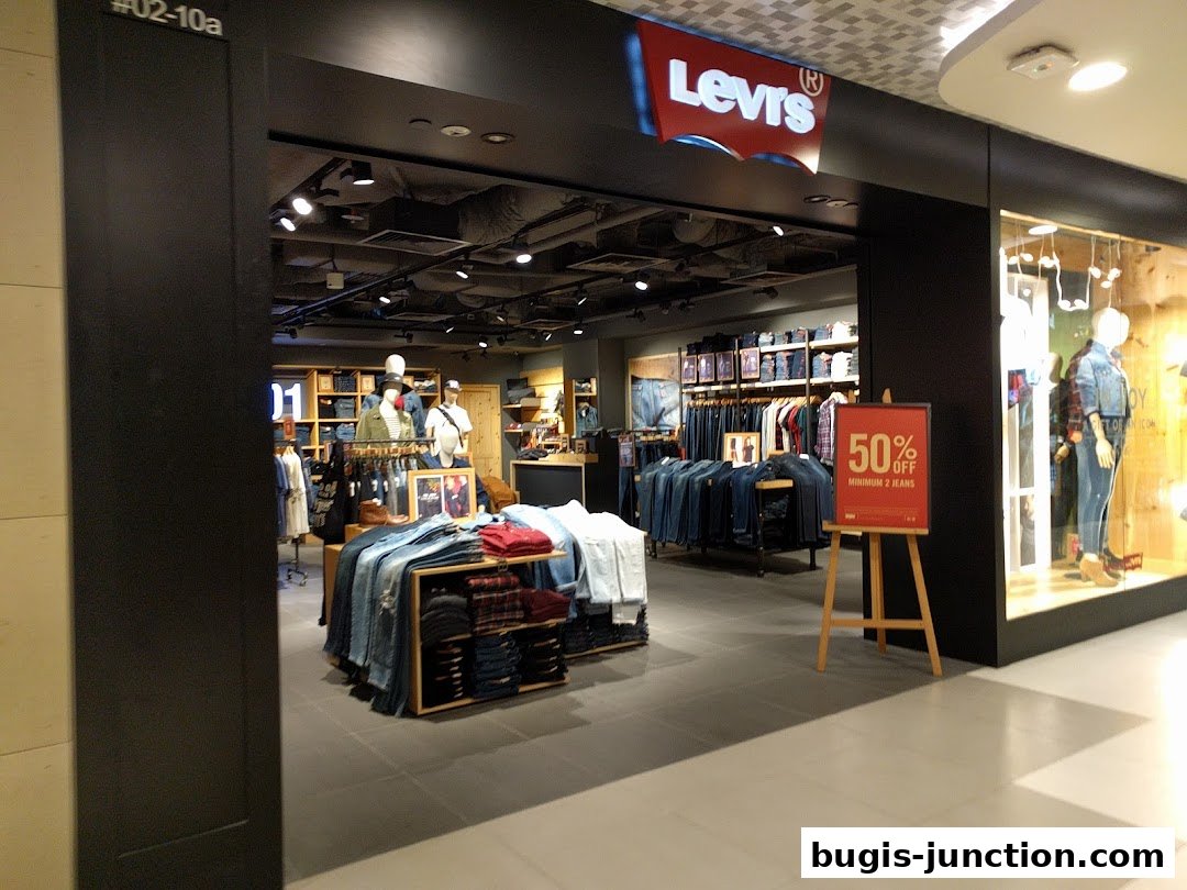Levis BHG Bugis Junction